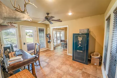 8 Northglen Road, Breckenridge, TX 76424 - Photo 12