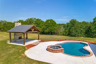 977 Co Rd 2255, Valley View, TX 76272 - Photo 40