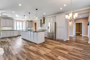 977 Co Rd 2255, Valley View, TX 76272 - Photo 8