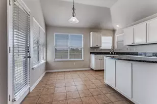 1213 Round Pen Run, Fort Worth, TX 76052 - Photo 8