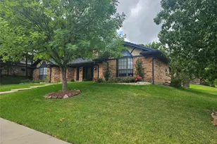 1429 Merrimac Trail, Garland, TX 75043 - Photo 2