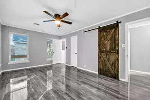 341 Emma St, Fort Worth, TX 76111 - Photo 12