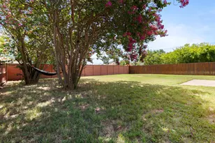 7504 Oak Ridge Dr, North Richland Hills, TX 76182 - Photo 26