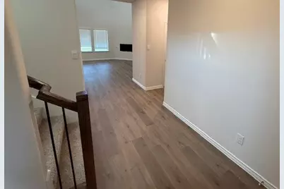 7313 Farmhouse Drive, Garland, TX 75043 - Photo 8