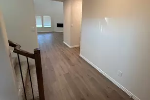 7313 Farmhouse Dr, Garland, TX 75043 - Photo 8