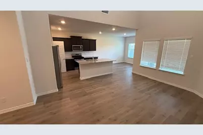 7313 Farmhouse Drive, Garland, TX 75043 - Photo 10