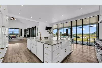 11802 E Rocky Creek Road, Crowley, TX 76036 - Photo 4