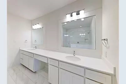 324 Templeton Drive, Fort Worth, TX 76107 - Photo 12