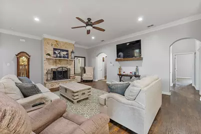 152 Crenshaw Ct Street, Stephenville, TX 76401 - Photo 10