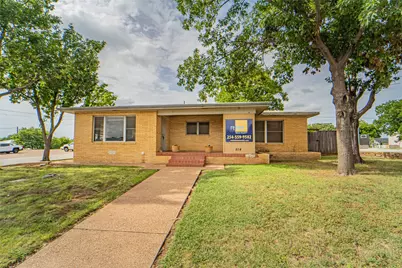 514 W Walker Street, Breckenridge, TX 76424 - Photo 1