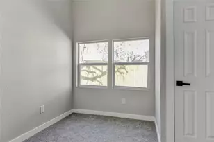 619 E Sears St, Denison, TX 75021 - Photo 6