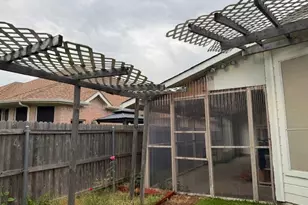 6922 Field Lark Dr, Arlington, TX 76002 - Photo 10