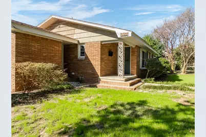 3300 Adeline Drive, Waco, TX 76708 - Photo 2