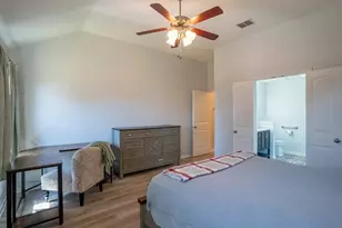 5505 Thunder Bay Dr, Fort Worth, TX 76119 - Photo 16