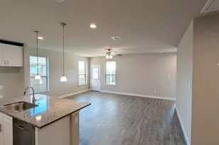 1225 Beltway Ln, Granbury, TX 76048 - Photo 4