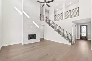 643 Crystal Lk Ln, Red Oak, TX 75154 - Photo 8