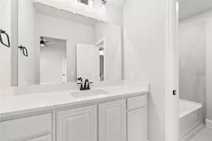 643 Crystal Lk Ln, Red Oak, TX 75154 - Photo 30