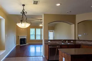 808 Lake Forest Trl, Little Elm, TX 75068 - Photo 8
