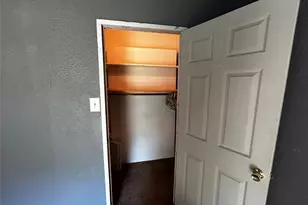 910 W Long St, Stephenville, TX 76401 - Photo 34