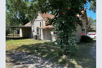 910 W Long Street, Stephenville, TX 76401 - Photo 40