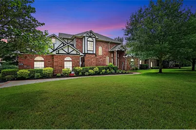 409 Navajo Trail, Lake Kiowa, TX 76240 - Photo 4