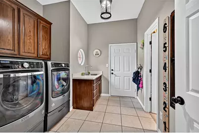 409 Navajo Trail, Lake Kiowa, TX 76240 - Photo 22