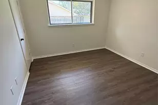 7 Yale Cir, Richardson, TX 75081 - Photo 8