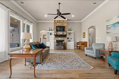 9708 Puma Trail, Godley, TX 76044 - Photo 6