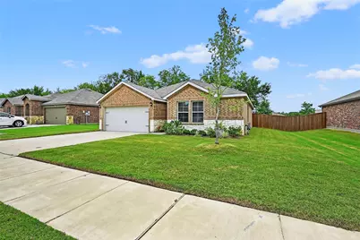 414 Goliad Street, Sherman, TX 75090 - Photo 2