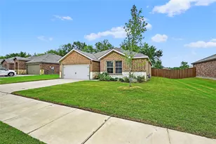 414 Goliad St, Sherman, TX 75090 - Photo 2