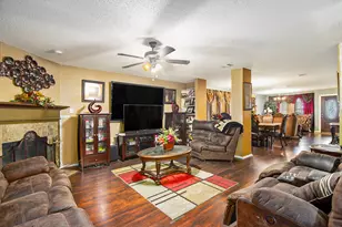 127 Independence Ave, Venus, TX 76084 - Photo 4