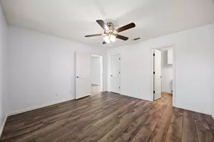 818 N Main St, Dodd City, TX 75438 - Photo 16