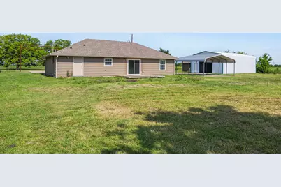 818 N Main Street, Dodd City, TX 75438 - Photo 24