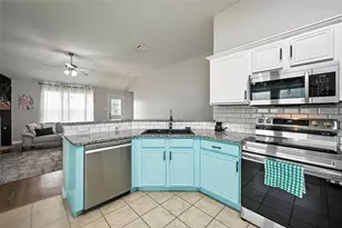 11824 Ponderosa Pine Dr, Fort Worth, TX 76244 - Photo 10