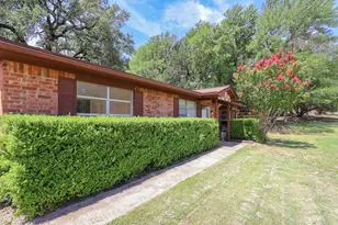 1203 E Apache Trail, Granbury, TX 76048 - Photo 6
