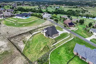 162 Pinnacle Peak Ln, Weatherford, TX 76087 - Photo 4