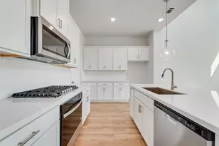 8063 Challenger Ln, Frisco, TX 75034 - Photo 8