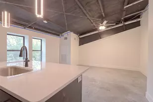 301 W Main St, Midlothian, TX 76065 - Photo 2