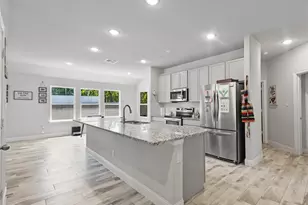 9221 White Settlement Rd, White Settlement, TX 76108 - Photo 12