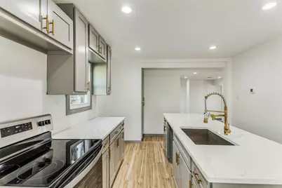 3309 Merrick Street, Fort Worth, TX 76107 - Photo 10