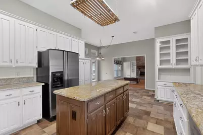 5004 Bridgewater Drive, Arlington, TX 76017 - Photo 12