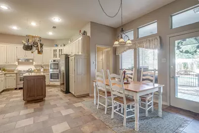 5004 Bridgewater Drive, Arlington, TX 76017 - Photo 16