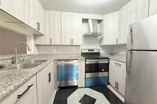 980 S Weatherred Dr, Richardson, TX 75080 - Photo 1