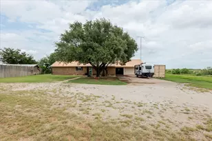 199 Willingham Loop, Seymour, TX 76380 - Photo 2