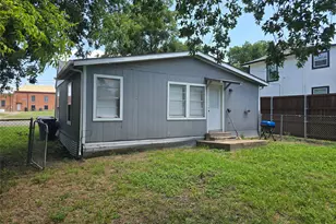 271 Texana St, Van Alstyne, TX 75495 - Photo 8