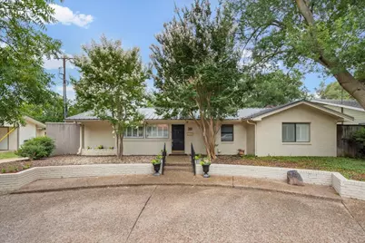 611 Westview Avenue, Fort Worth, TX 76107 - Photo 1
