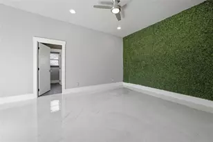 310 Splitrail Dr, Mabank, TX 75143 - Photo 12
