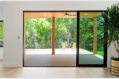 6446 Lange Circle, Dallas, TX 75214 - Photo 38