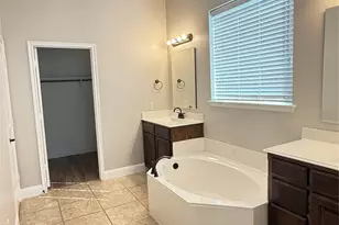 10221 Old Eagle River Ln, McKinney, TX 75072 - Photo 8