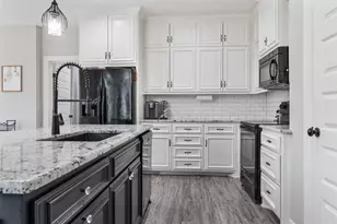 656 Calmwater Ct, Mabank, TX 75143 - Photo 8